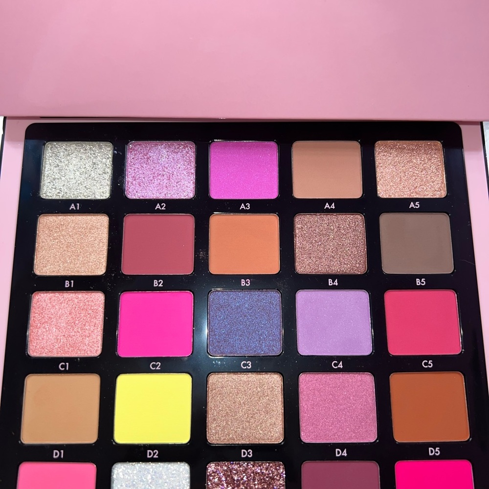 ABH Norvina Vol 4